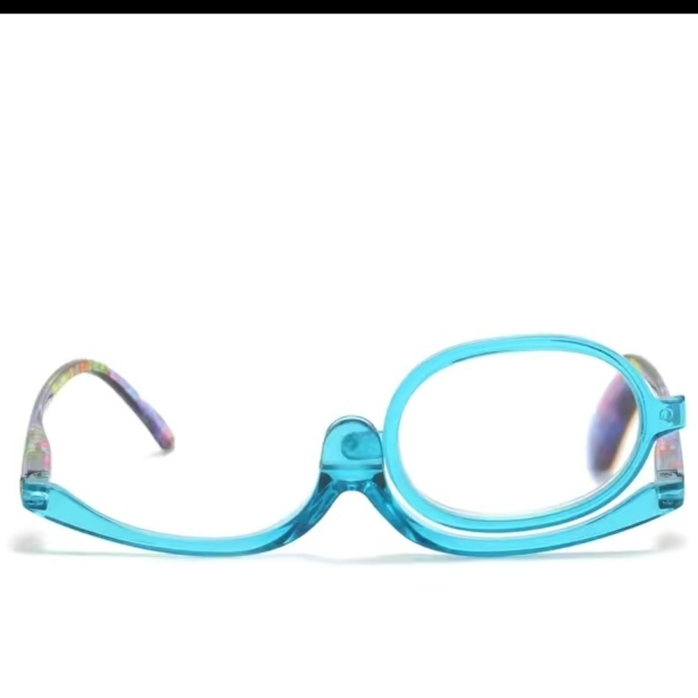 MAGNIFYING Glasses for Make-up or CONTACT Placement!